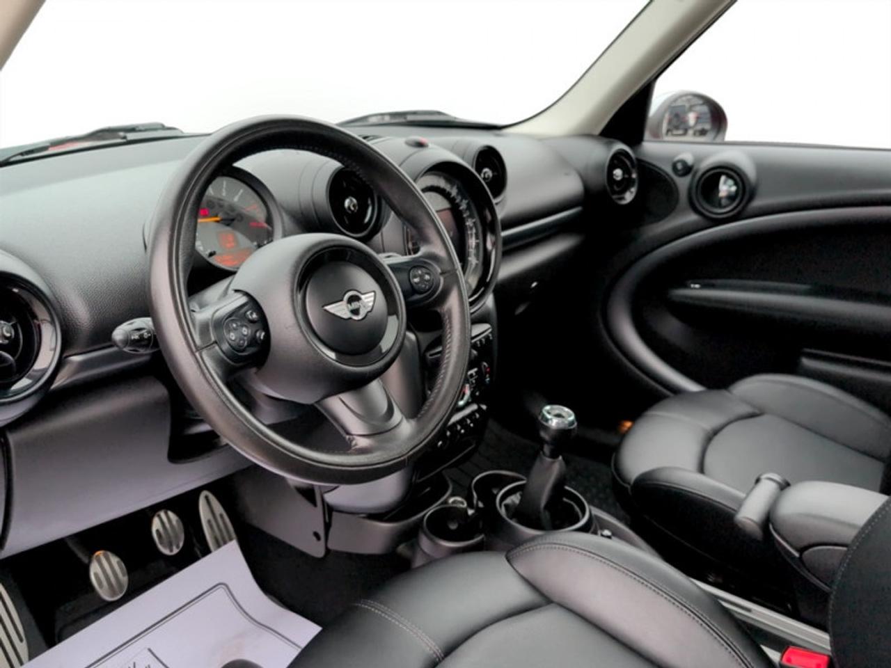 2015 MINI Cooper Countryman S ALL4  *LOW KMS - MANUAL* Photo