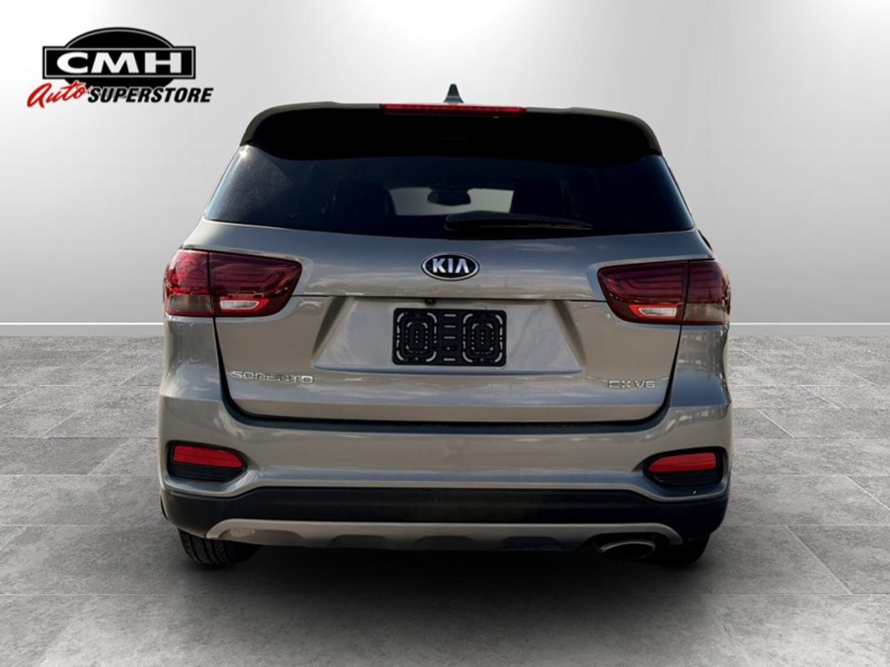 2019 Kia Sorento EX  **CLEAN CARFAX - V6 ENGINE** Photo