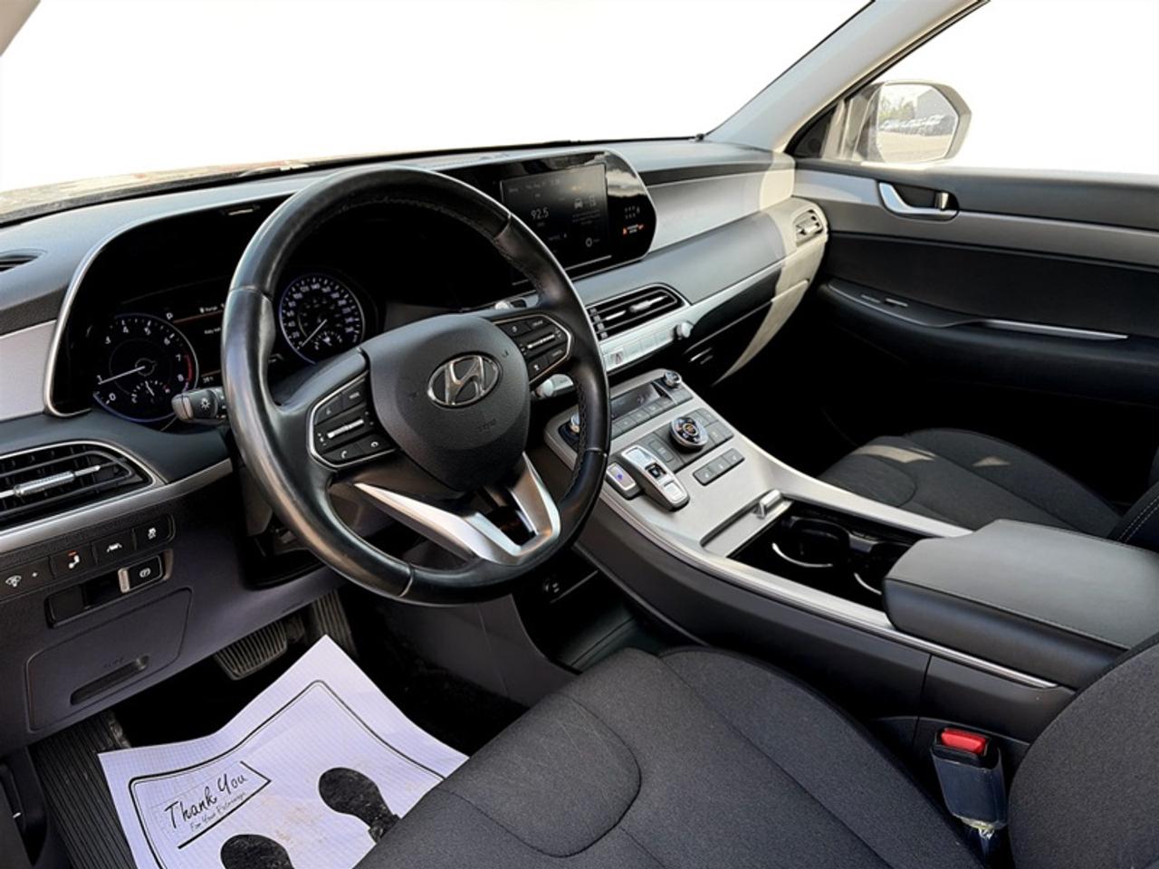 2021 Hyundai PALISADE Preferred  *SUNROOF - 8 PASSENGER* Photo
