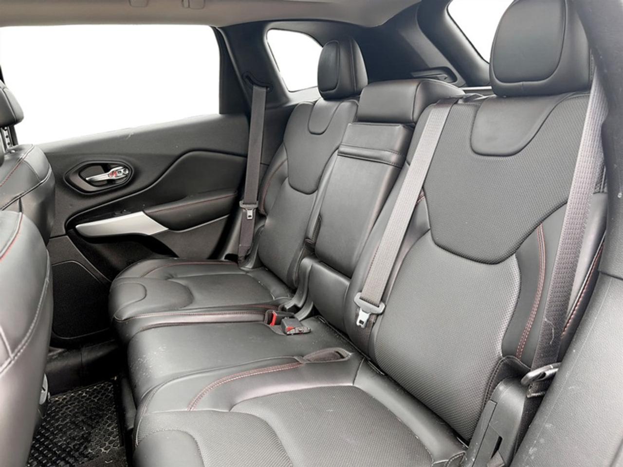 2018 Jeep Cherokee Trailhawk L Plus  **PANO ROOF** Photo