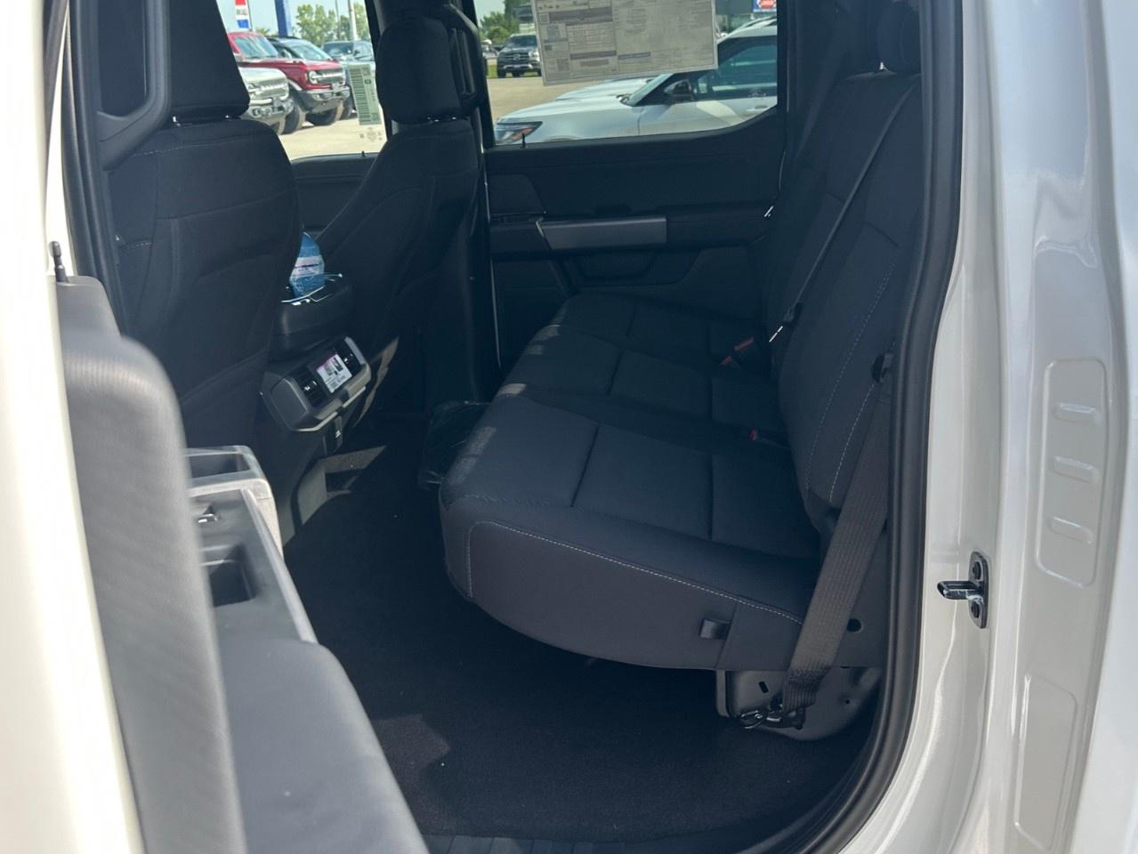 2026 Ford F-150 XLT 4WD SuperCrew 5.5' Box Photo