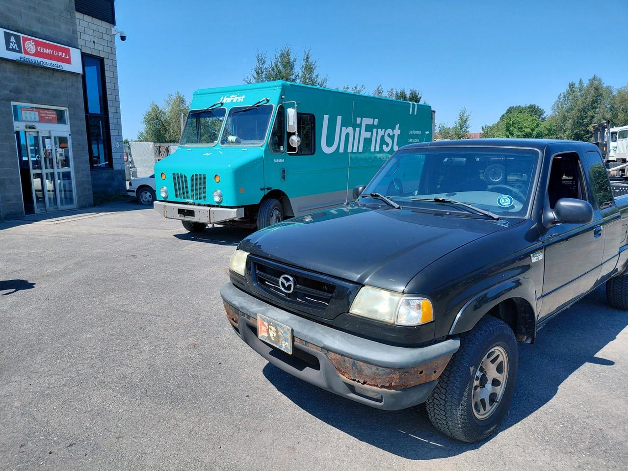 Used 2004 Mazda Truck B4000 Dual Sport Cab Plus for sale in Drummondville, QC
