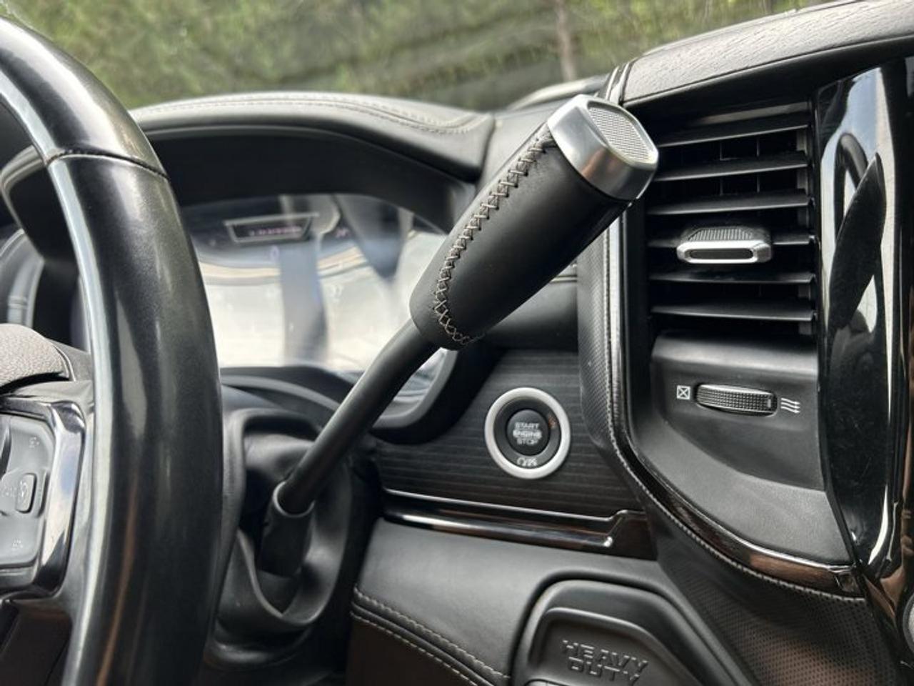 2023 RAM 2500 Limited Crew Cab 8' Box 4x4 | No Accidents | Leather Seats Photo