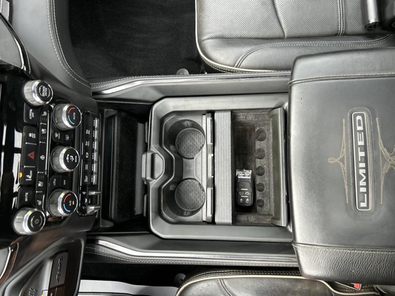 2023 RAM 2500 Limited Crew Cab 8' Box 4x4 | No Accidents | Leather Seats Photo