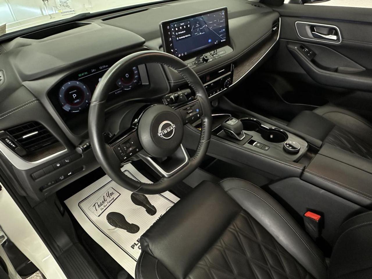 2024 Nissan Rogue AWD Platinum - BLK LEATHER/PANO/NAVI/1 OWNER LEASE RETURN! Photo