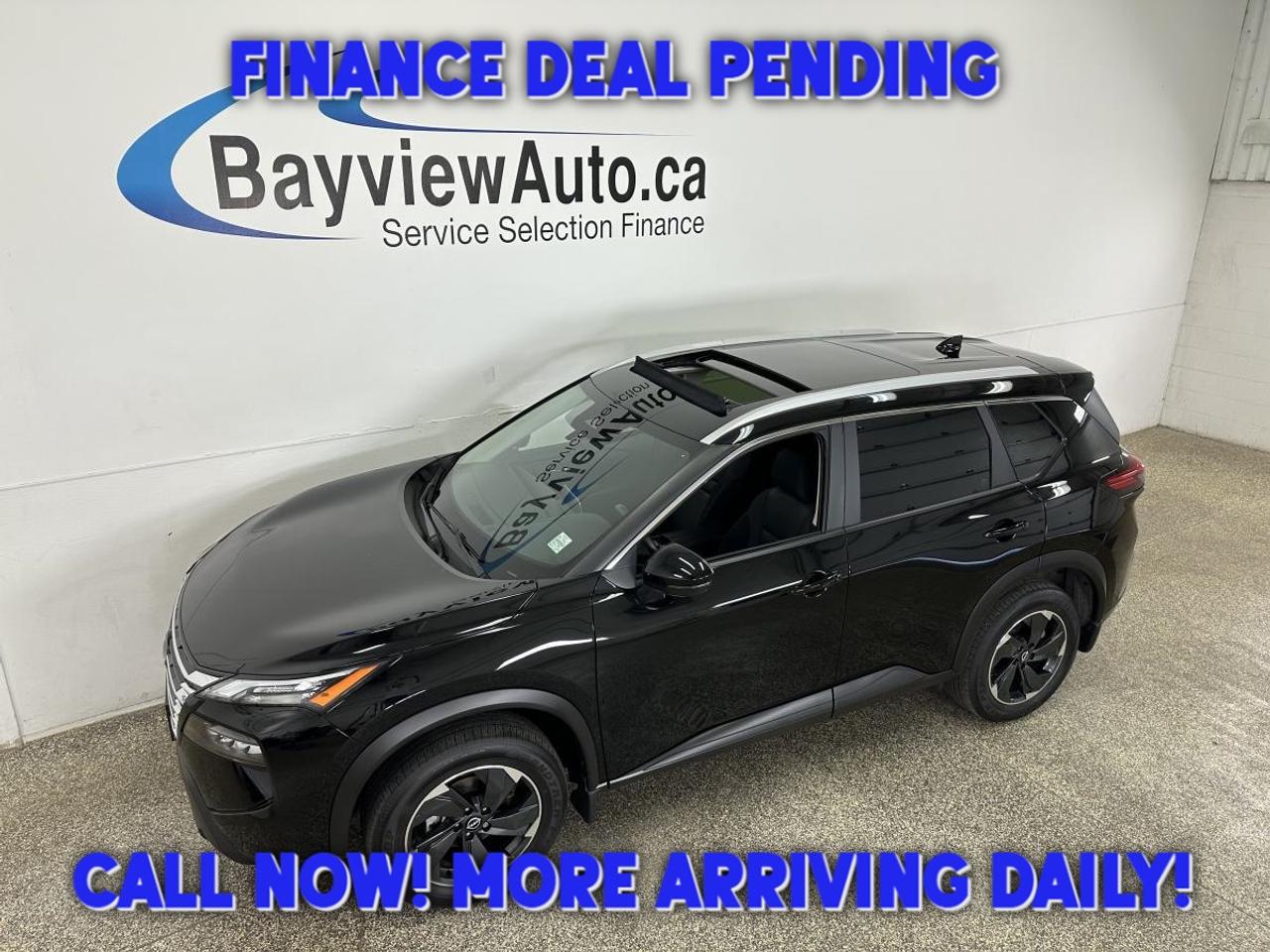 2024 Nissan Rogue SV Moonroof AWD SV - MOONROOF/23KM/BLACK/OFF 1 OWNER NISSAN LEASE! Photo0