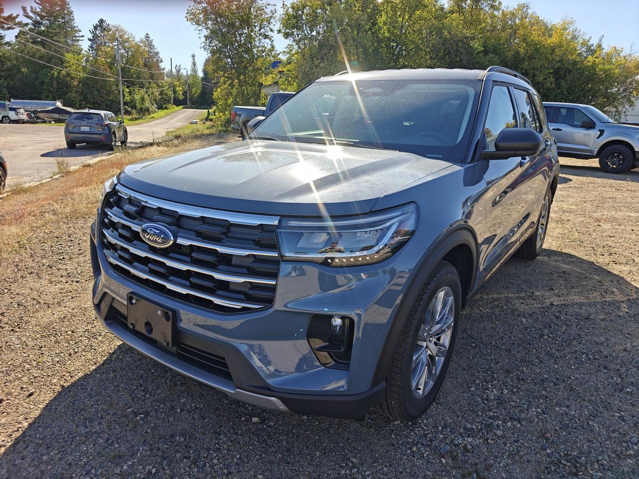 2026 Ford Explorer Active 200A Photo0