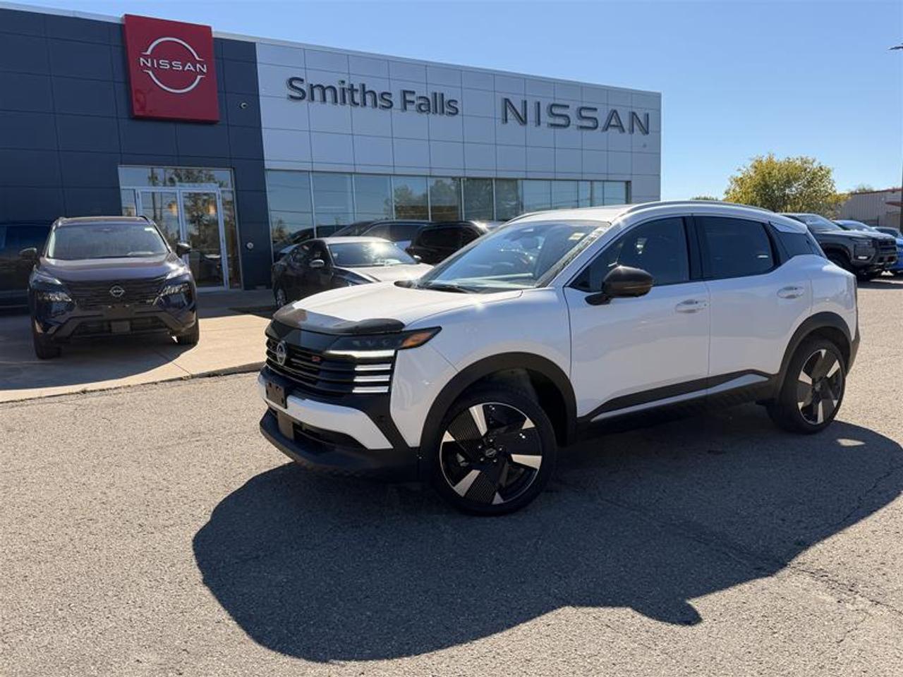 2026 Nissan Kicks SR AWD Photo0