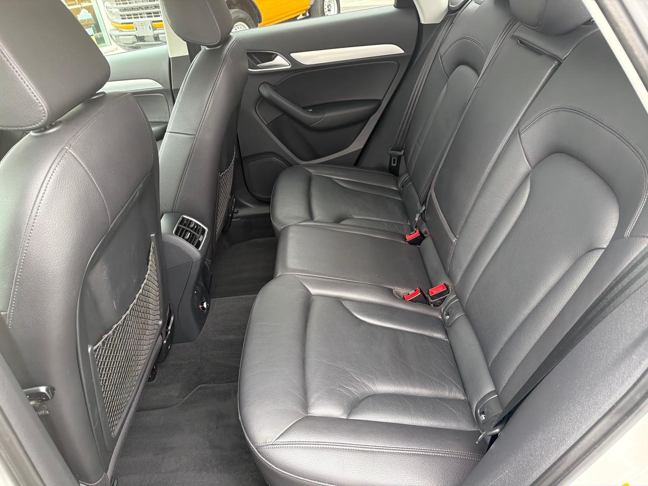 2018 Audi Q3 2.0T Progressiv Photo