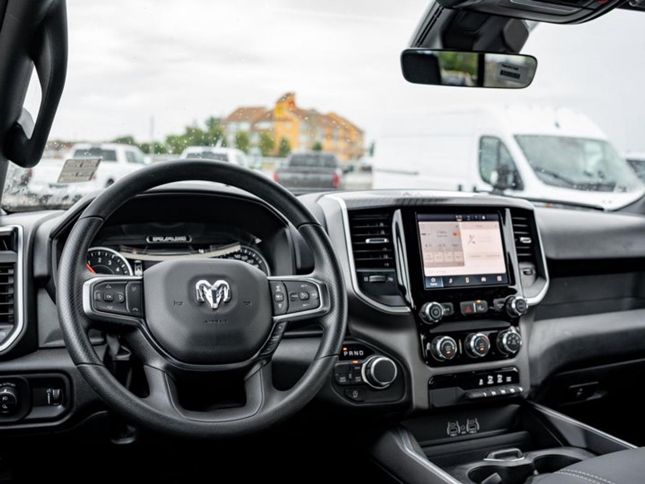 2026 RAM 1500 Express Photo2