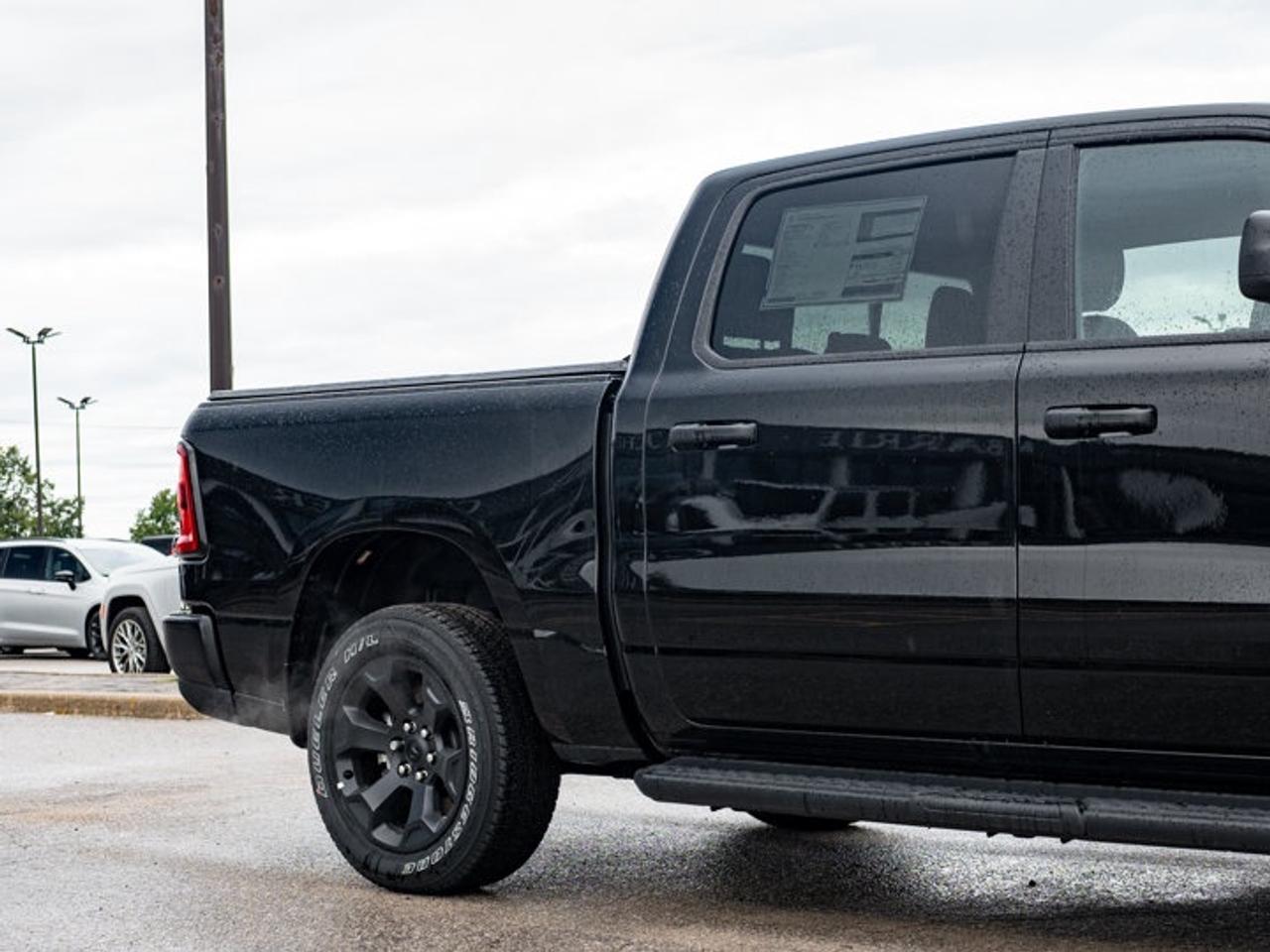 2026 RAM 1500 Express Photo