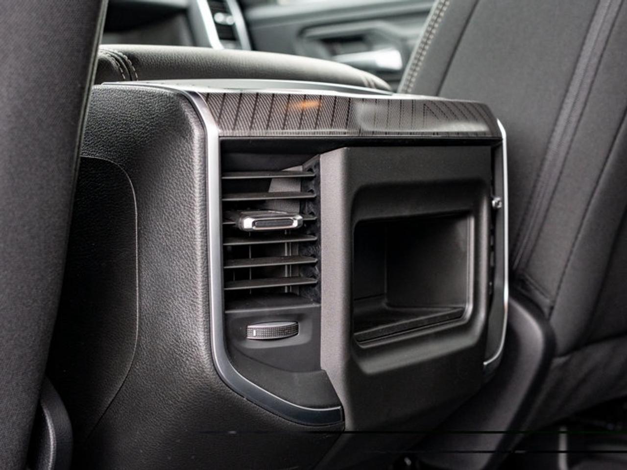 2026 RAM 1500 Express Photo