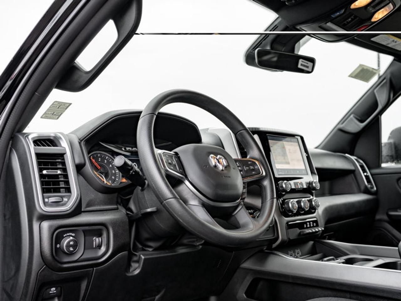 2026 RAM 1500 Express Photo