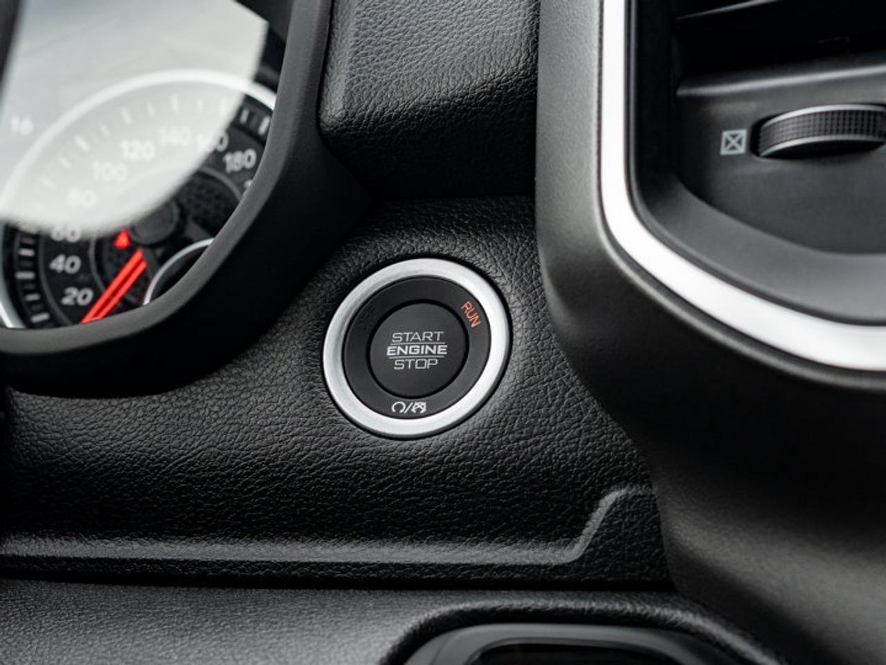 2026 RAM 1500 Express Photo