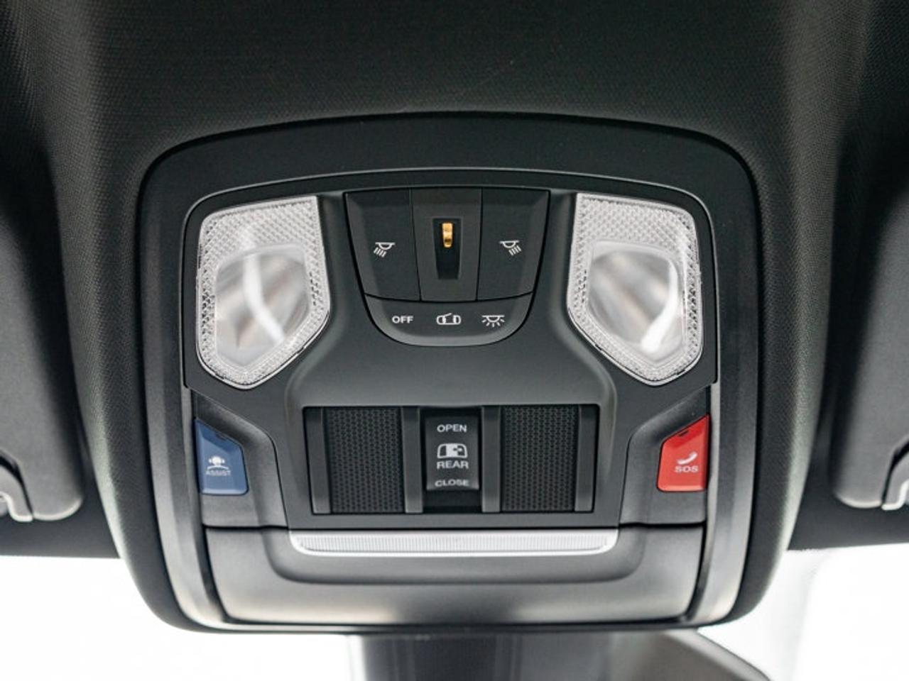 2026 RAM 1500 Express Photo