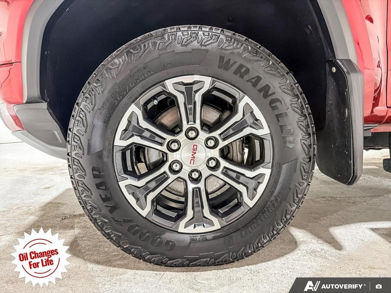 2023 GMC Canyon Crew Cab Short Box 4-Wheel Drive AT4 Photo
