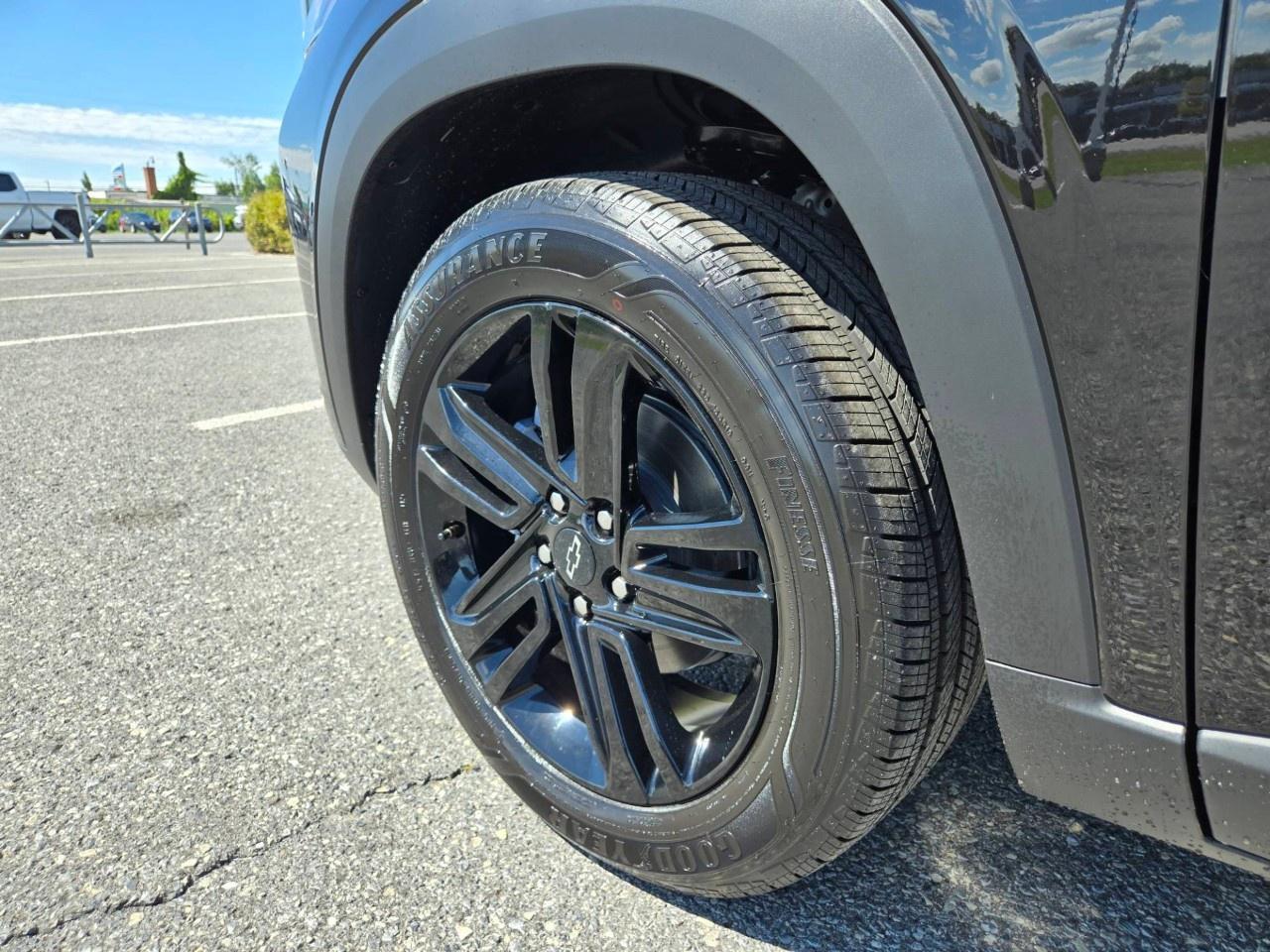 2026 Chevrolet Trax FWD 4dr ACTIV Photo1
