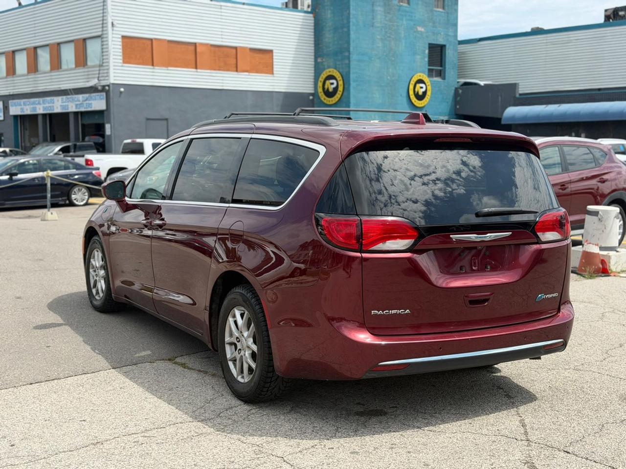 2018 Chrysler Pacifica Touring Plus Photo