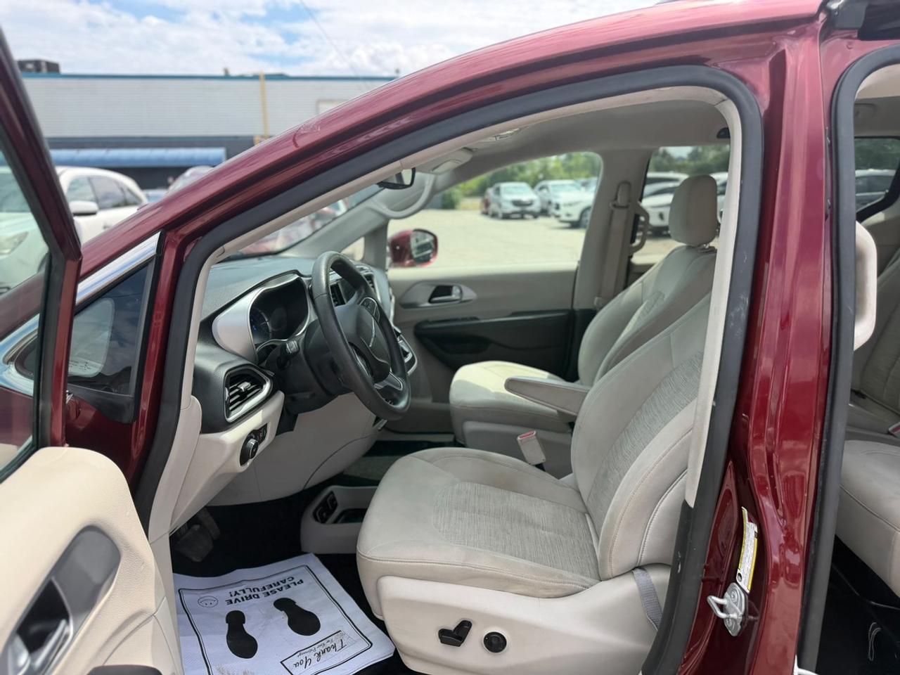 2018 Chrysler Pacifica Touring Plus Photo