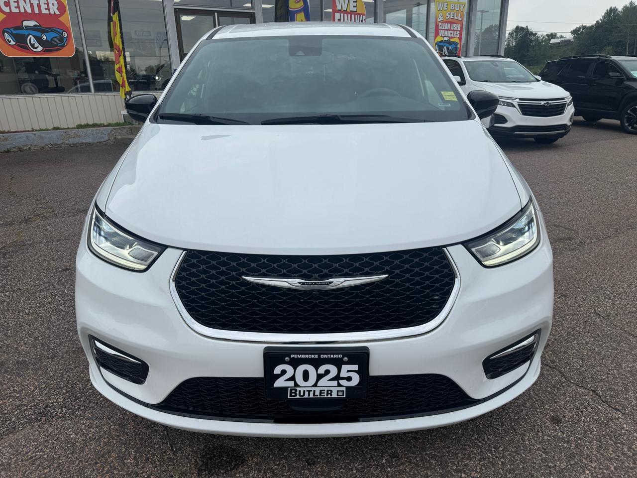 2025 Chrysler Pacifica Select Front-Wheel Drive Passenger Van Photo