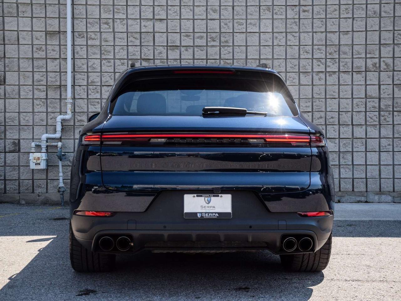 2024 Porsche Cayenne Base 4dr All-wheel Drive Photo4