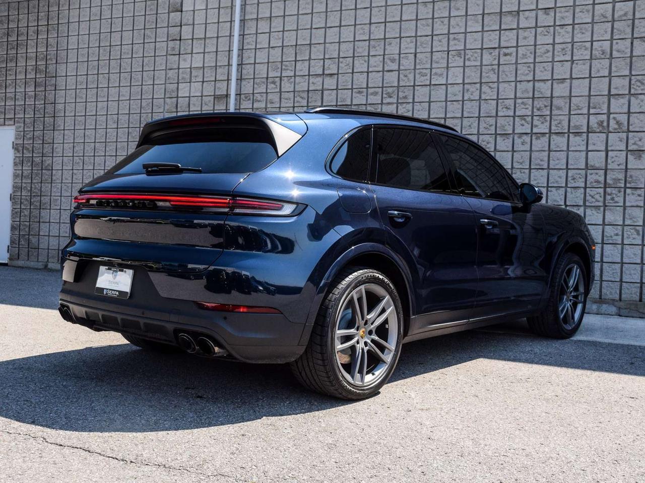 2024 Porsche Cayenne Base 4dr All-wheel Drive Photo