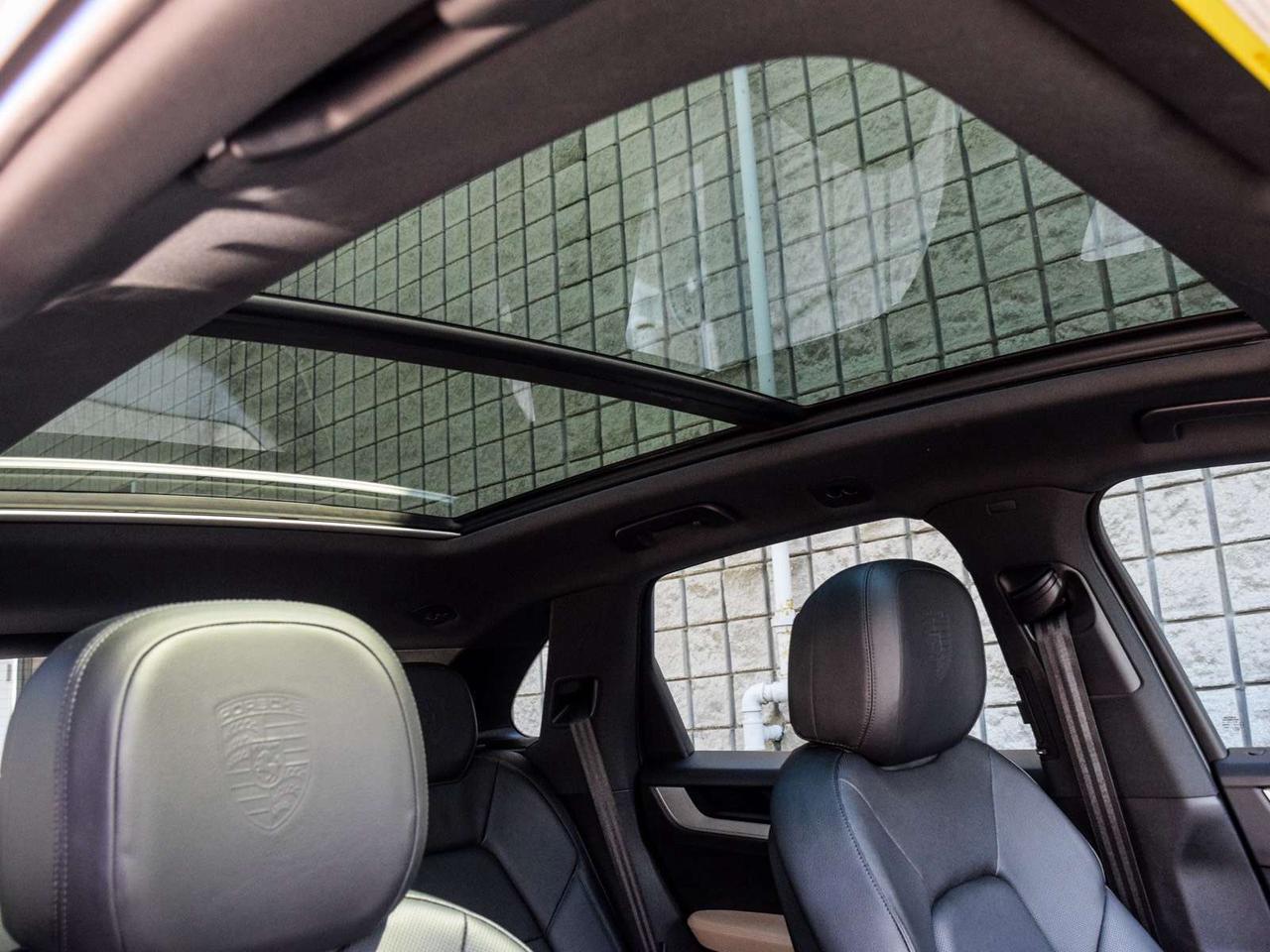2024 Porsche Cayenne Base 4dr All-wheel Drive Photo