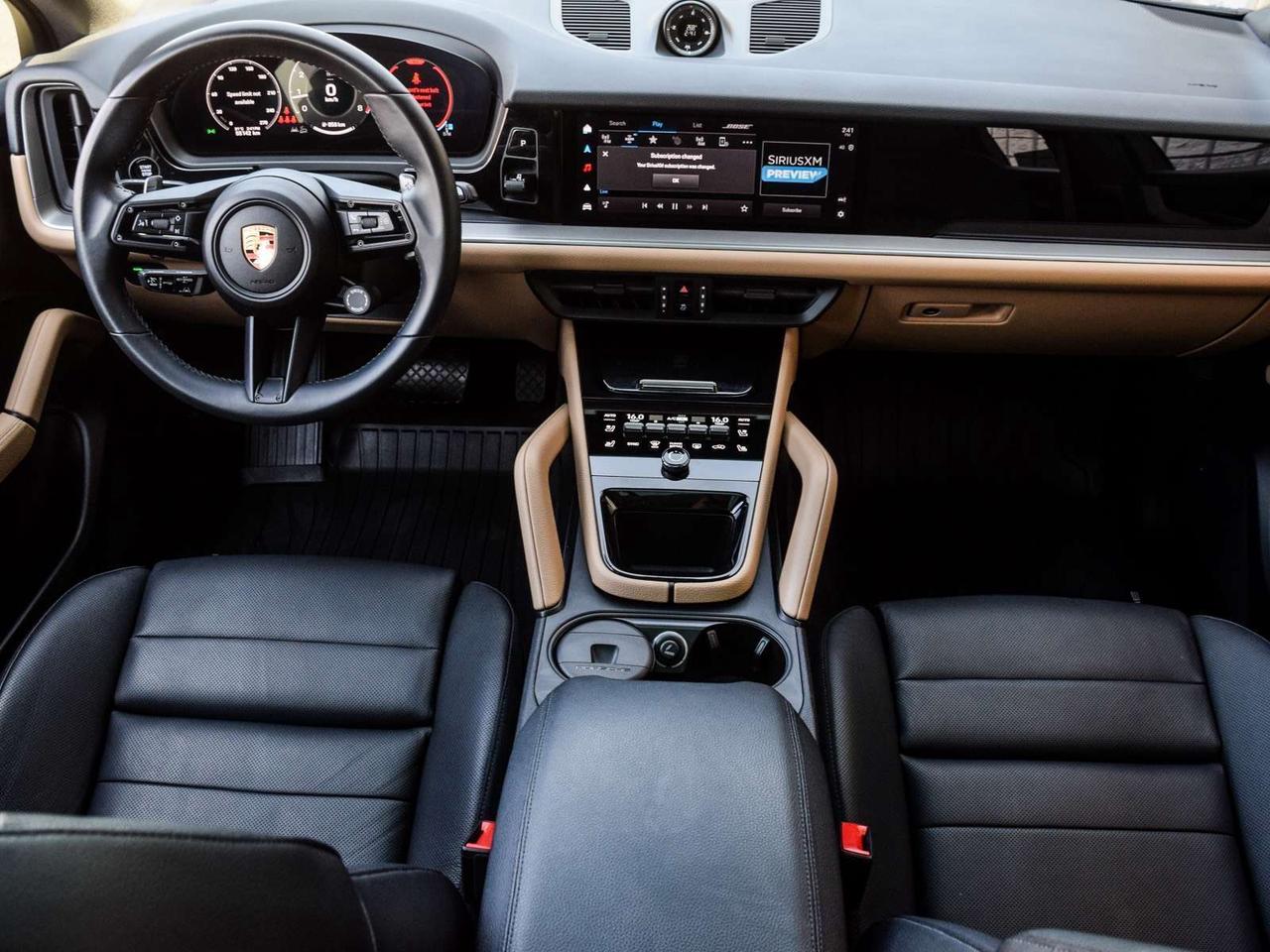 2024 Porsche Cayenne Base 4dr All-wheel Drive Photo