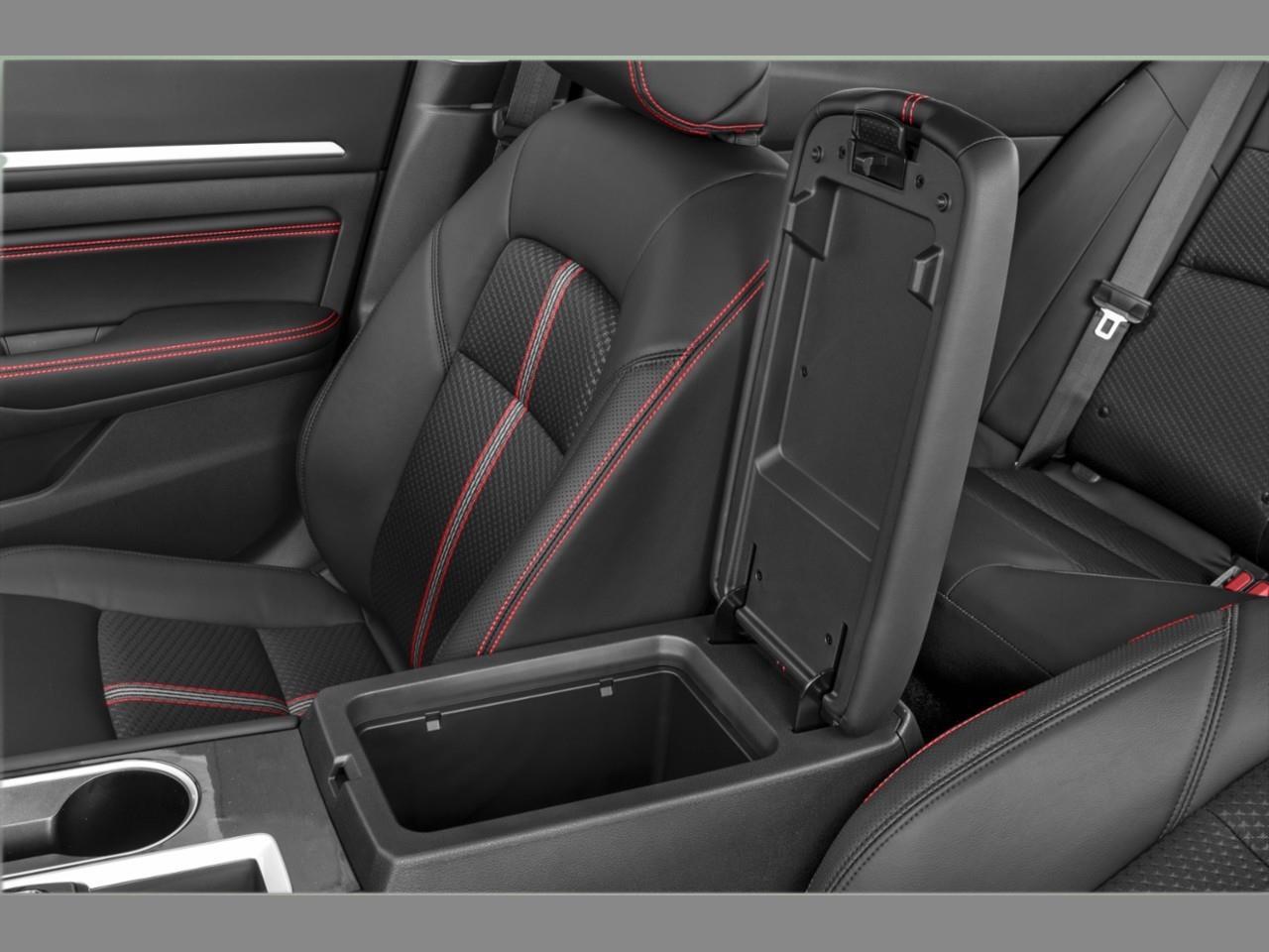 2024 Nissan Altima SR All-Wheel Drive Sedan Photo