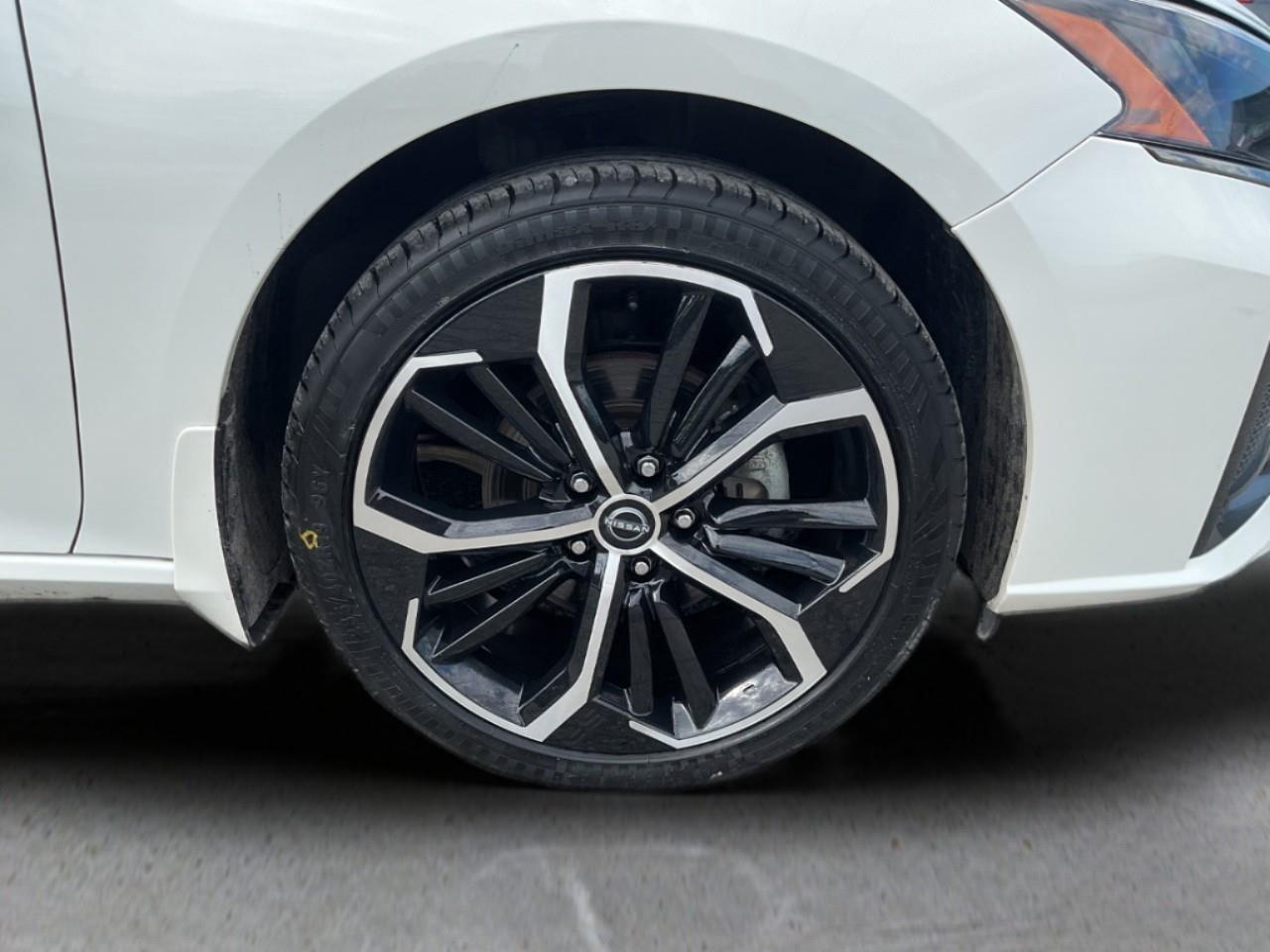 2024 Nissan Altima SR All-Wheel Drive Sedan Photo