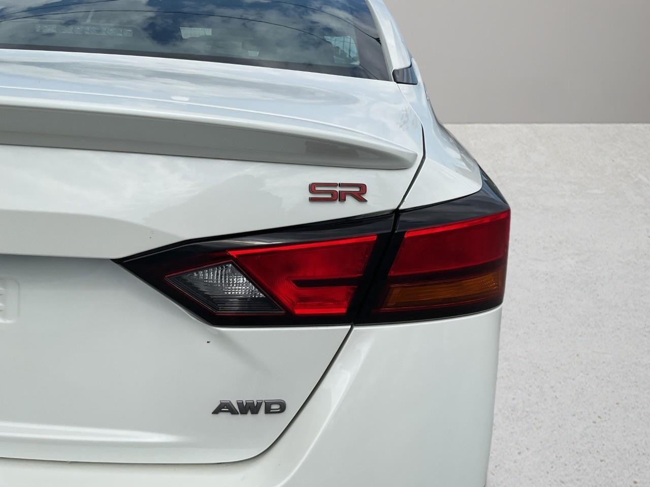 2024 Nissan Altima SR All-Wheel Drive Sedan Photo