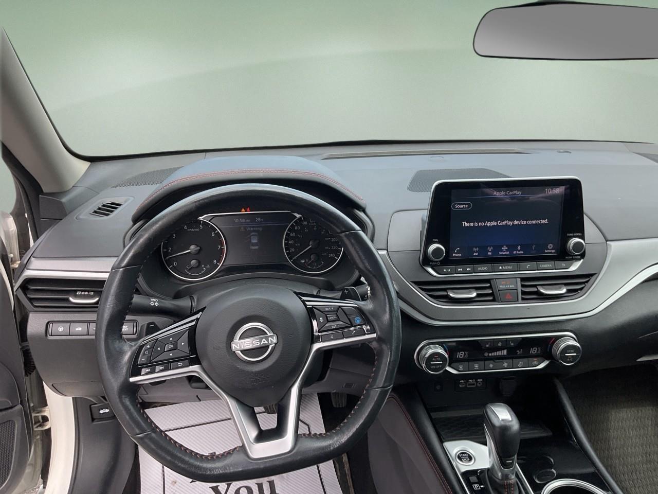 2024 Nissan Altima SR All-Wheel Drive Sedan Photo