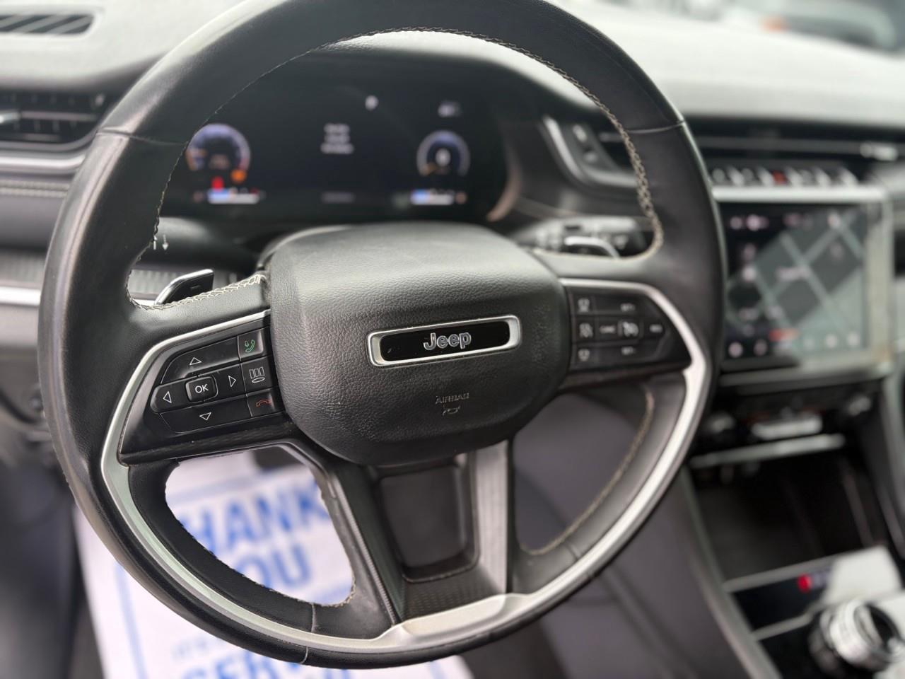 2023 Jeep Grand Cherokee Laredo 4dr 4x4 Photo