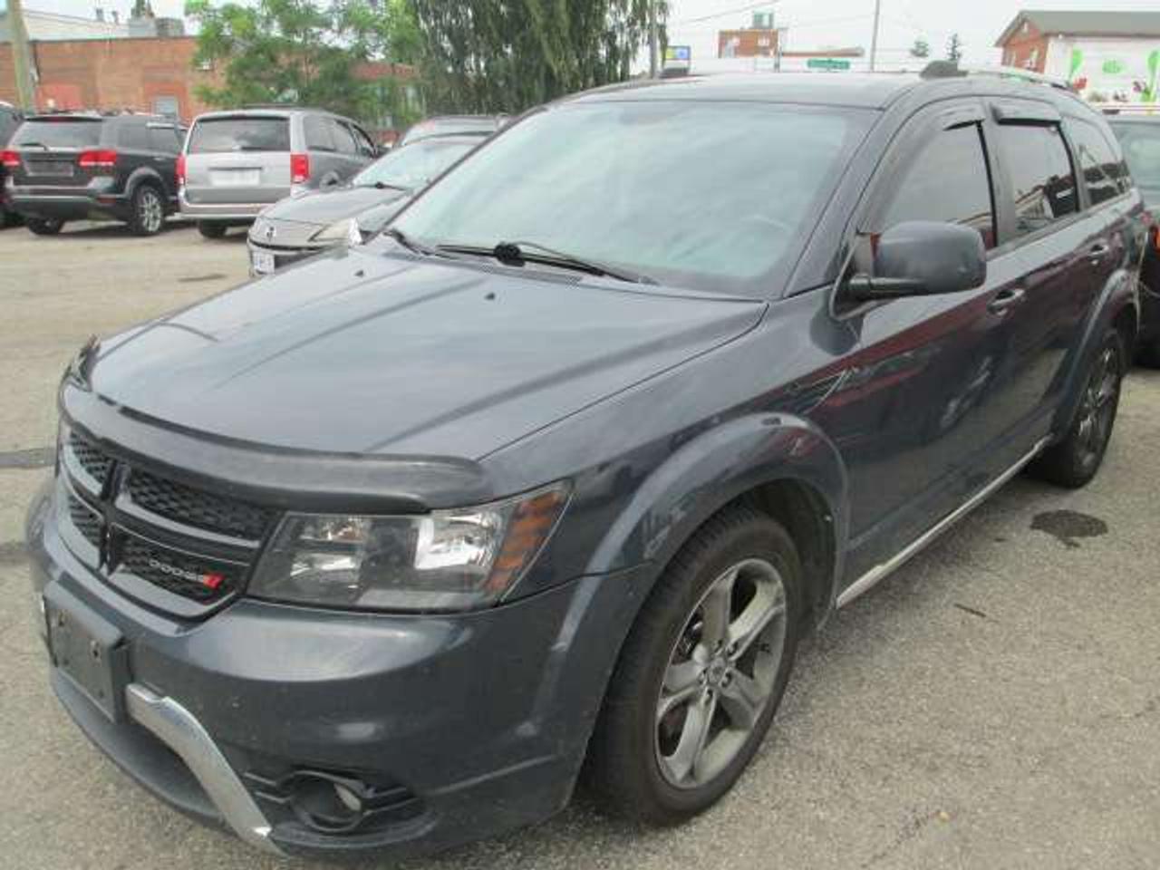 2018 Dodge Journey Crossroad, Leather, 7 Passenger, Heated Seats Photo0