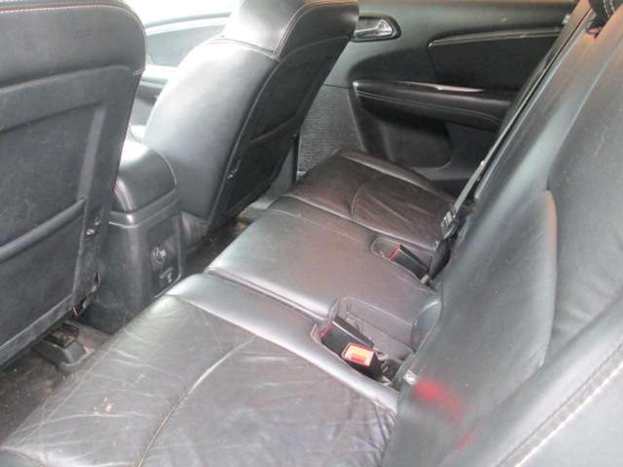 2018 Dodge Journey Crossroad, Leather, 7 Passenger, Heated Seats Photo