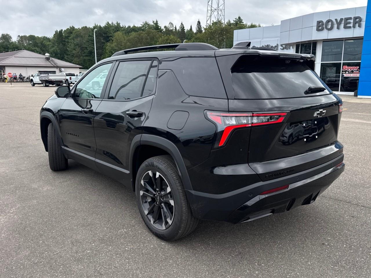 2027 Chevrolet Equinox AWD RS Photo