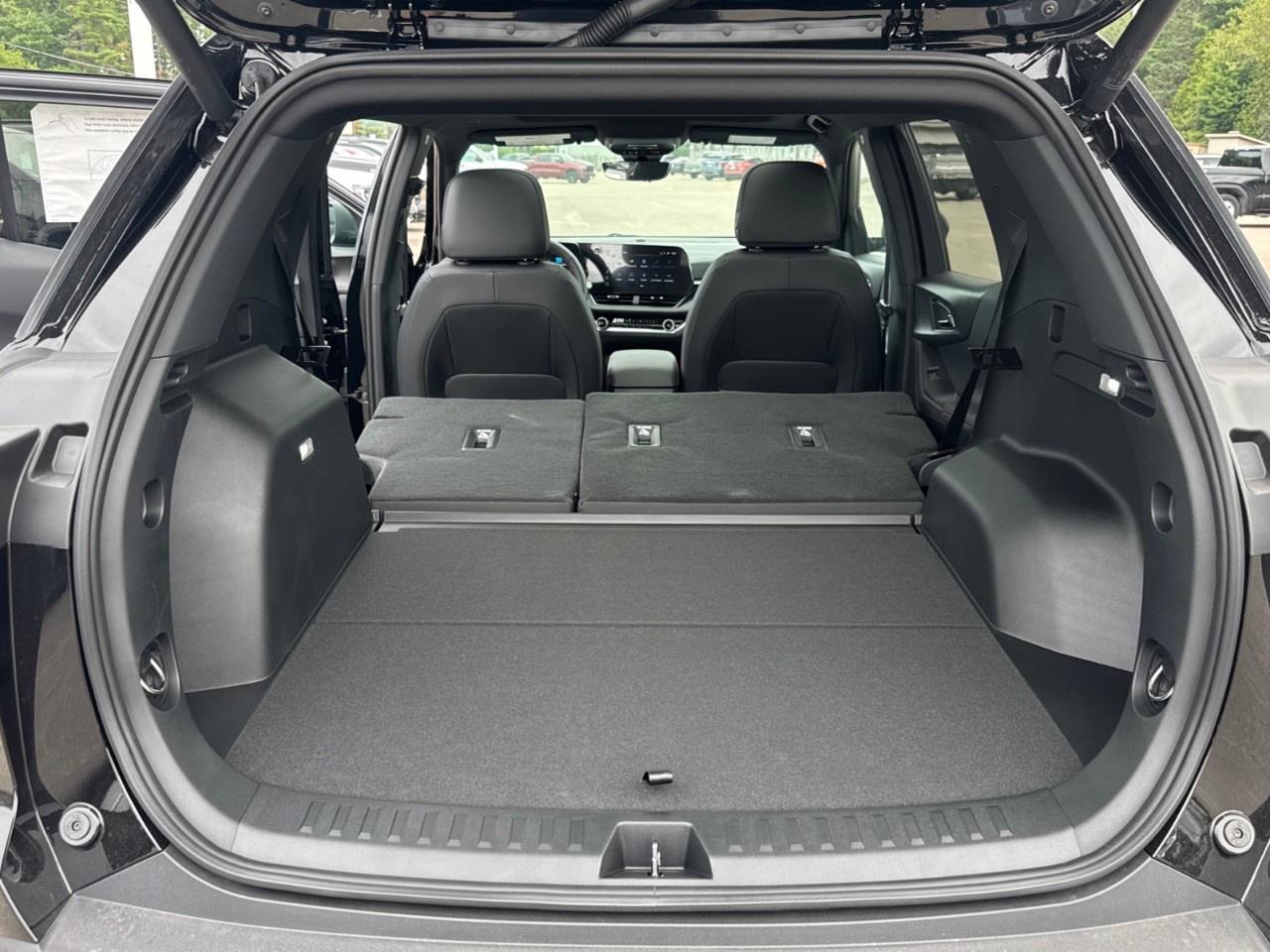 2027 Chevrolet Equinox AWD RS Photo