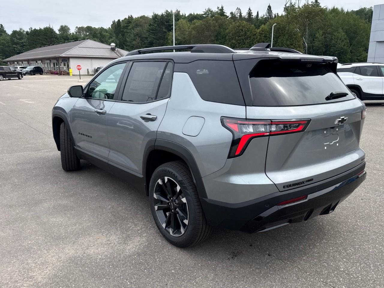 2027 Chevrolet Equinox AWD RS Photo