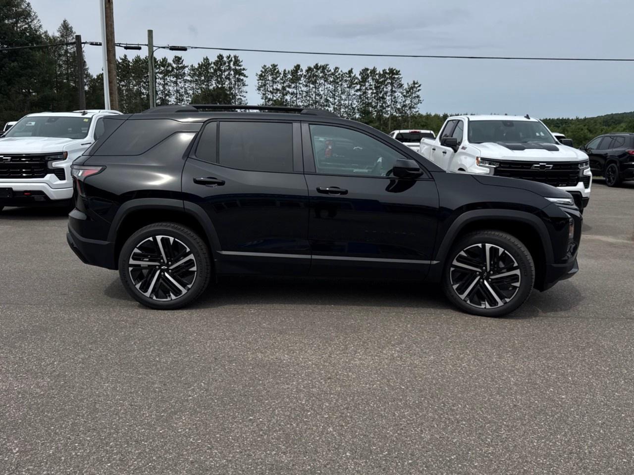 2027 Chevrolet Equinox AWD RS Photo
