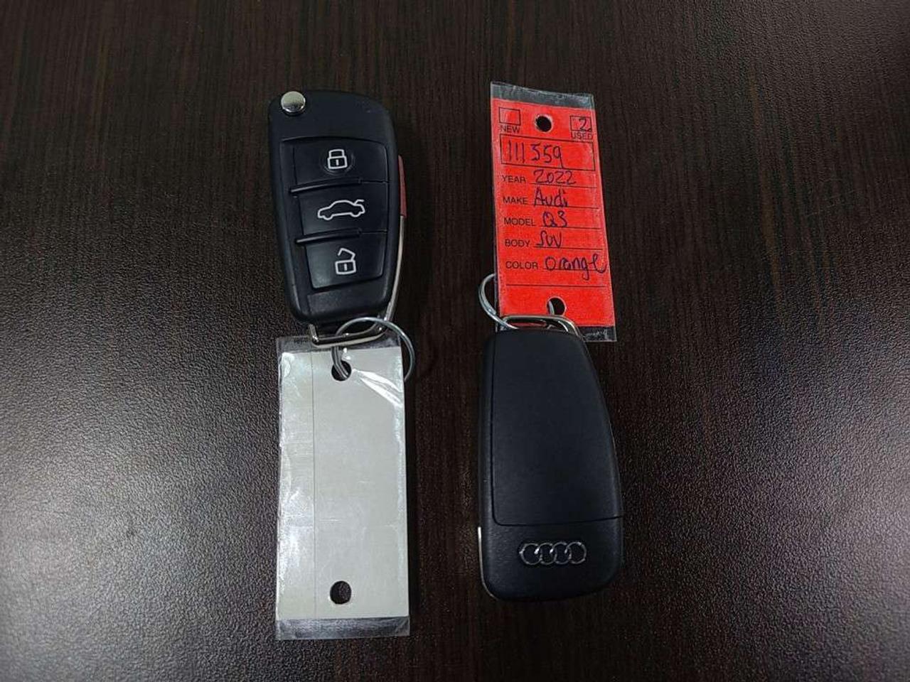 2022 Audi Q3 Progressiv   S Line   quattro AWD   Panoramic Sunroof   Leather   Virtual Cockpit   Apple CarPlay & Android Auto Photo