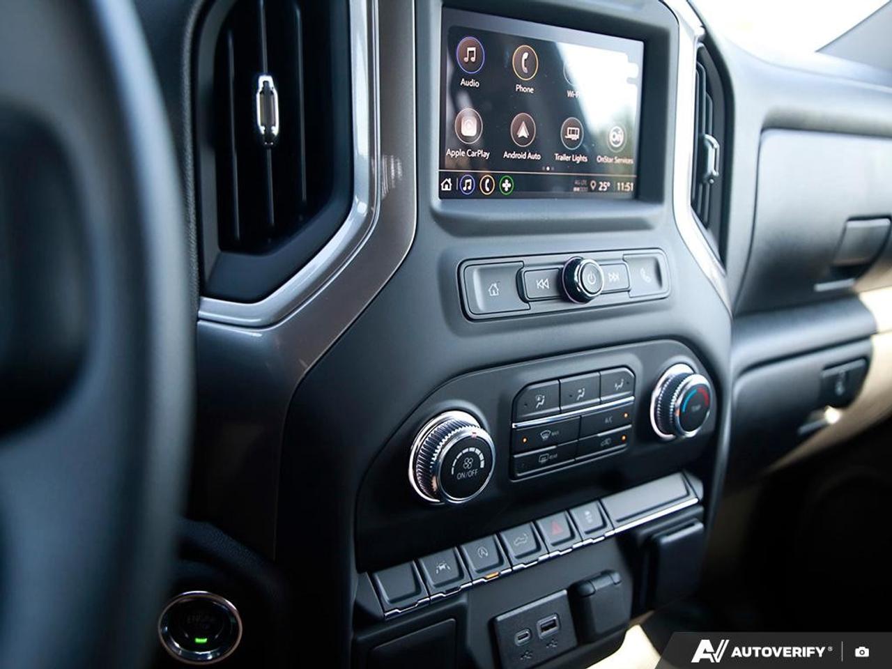 2026 GMC Sierra 1500 Crew Cab Short Box 4-Wheel Drive Pro Photo