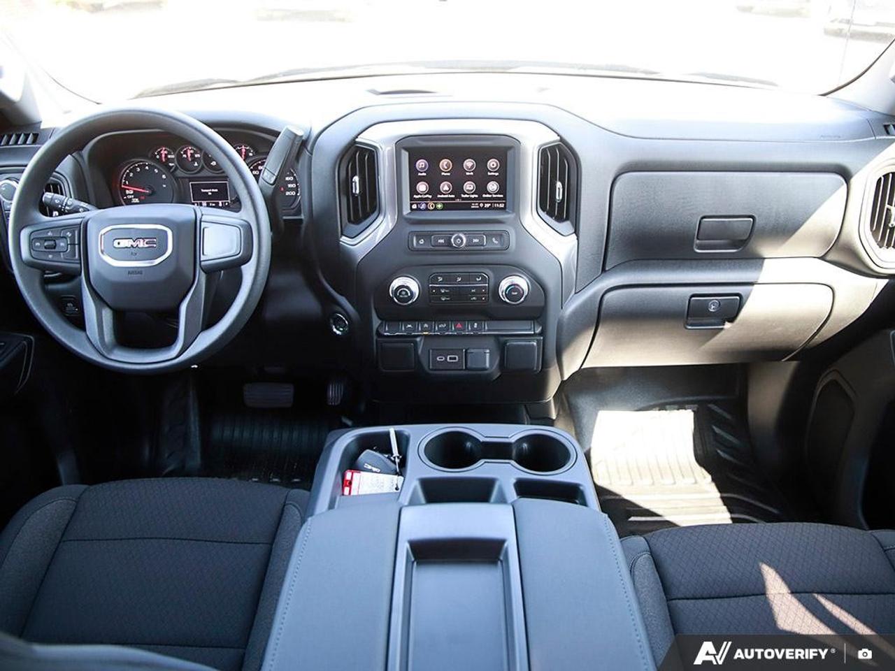 2026 GMC Sierra 1500 Crew Cab Short Box 4-Wheel Drive Pro Photo