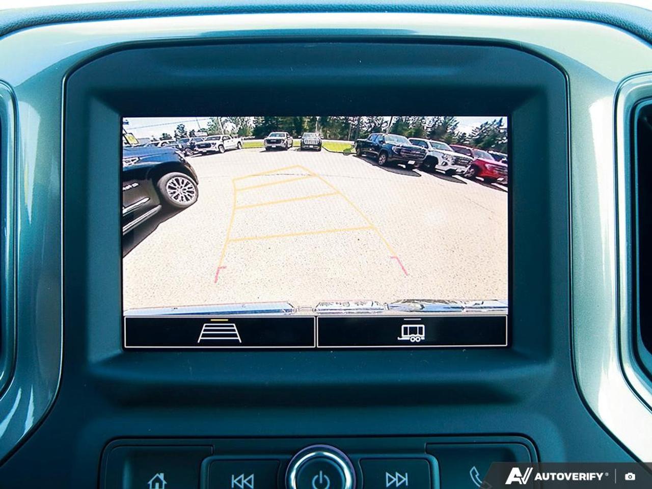 2026 GMC Sierra 1500 Crew Cab Short Box 4-Wheel Drive Pro Photo