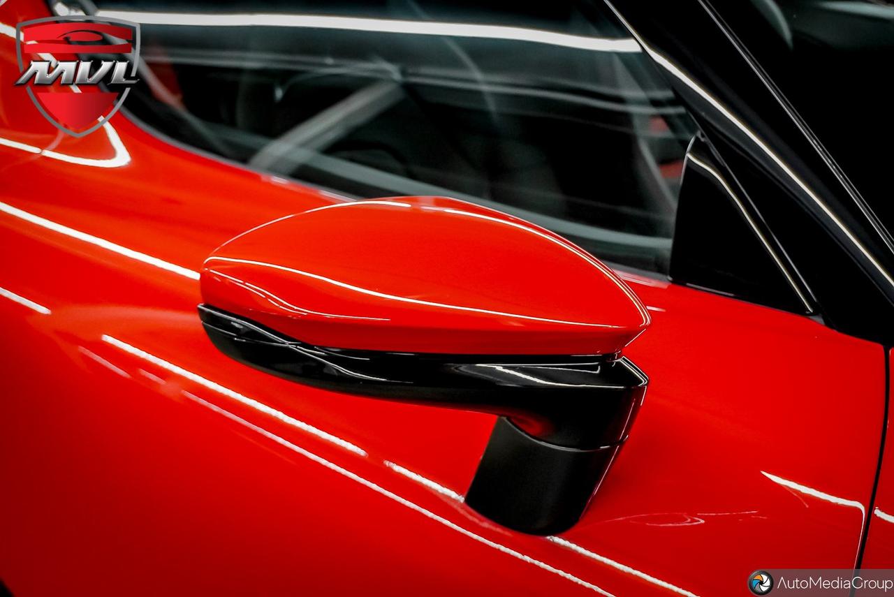 2025 Ferrari SF90 Spider Base 2dr Convertible Photo