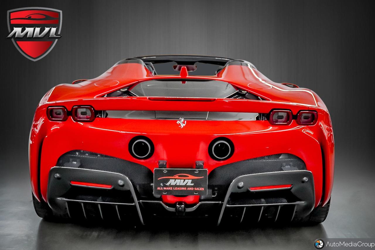 2025 Ferrari SF90 Spider Base 2dr Convertible Photo