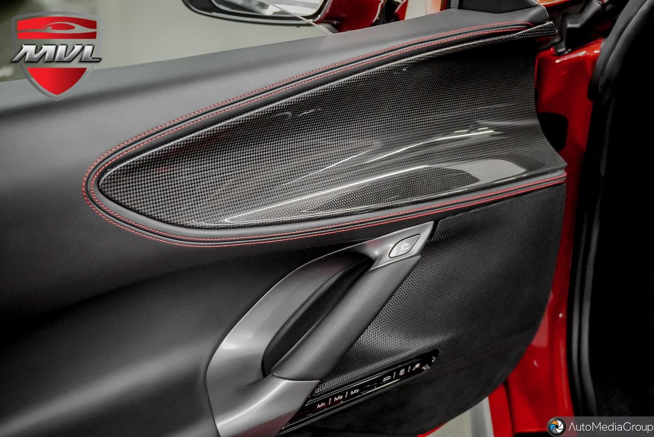 2025 Ferrari SF90 Spider Base 2dr Convertible Photo