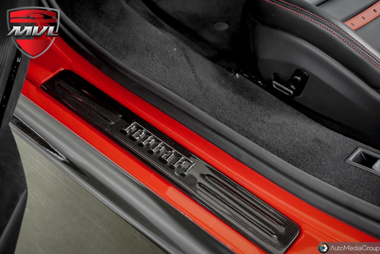 2025 Ferrari SF90 Spider Base 2dr Convertible Photo