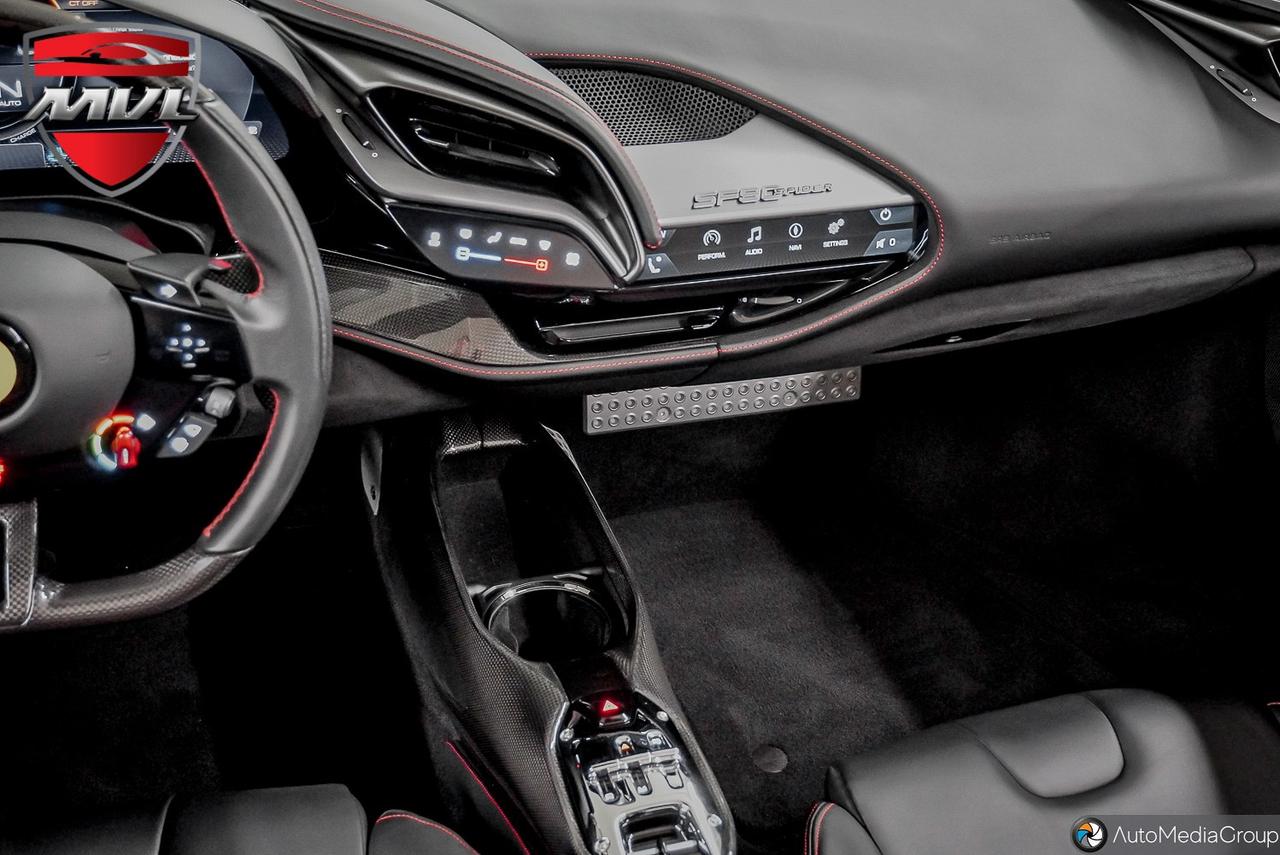 2025 Ferrari SF90 Spider Base 2dr Convertible Photo