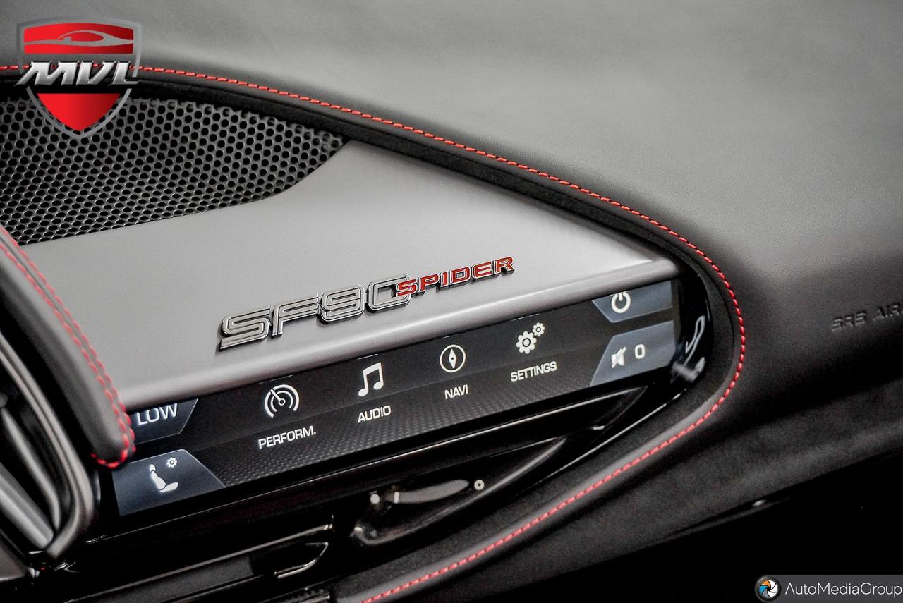 2025 Ferrari SF90 Spider Base 2dr Convertible Photo