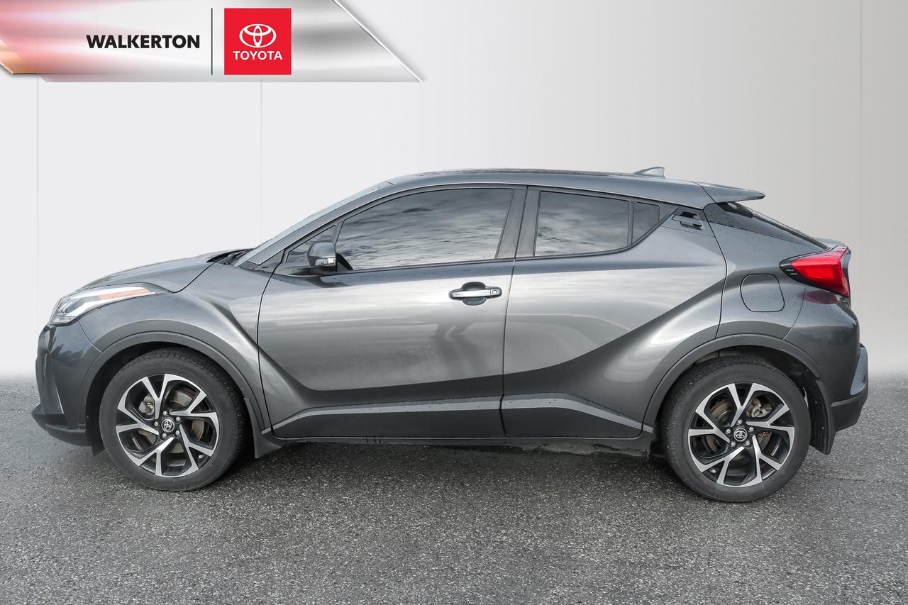 2022 Toyota C-HR XLE Premium 4dr Front-Wheel Drive Sport Utility Photo3